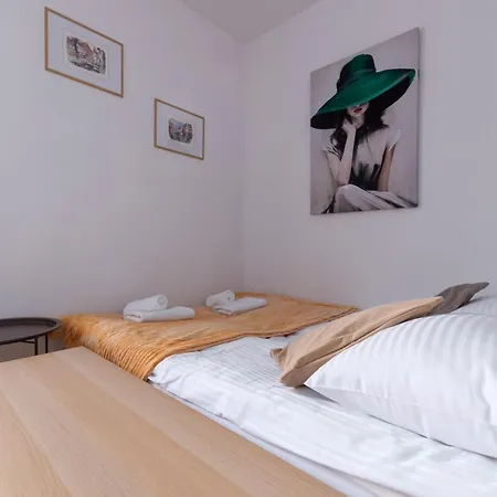 Rynek Jeleniogorski Cosy Studio Daire Jelenia Gora
